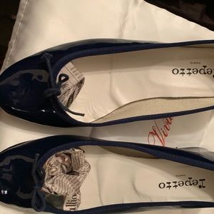 Repetto flats